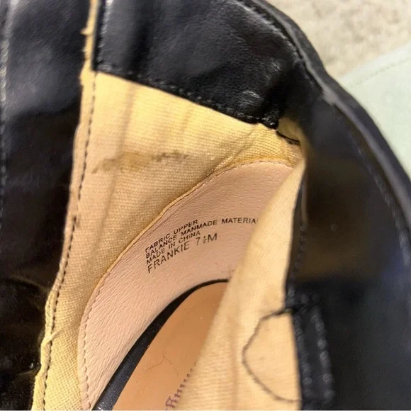 NWOT CROWN VINTAGE Floral Embroidered Ankle Boots - Picture 9 of 10